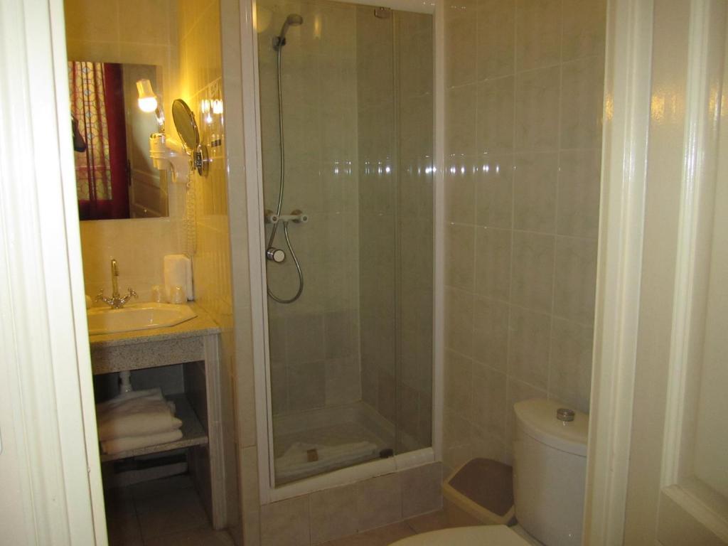Hotel Arlequin Troyes Room photo